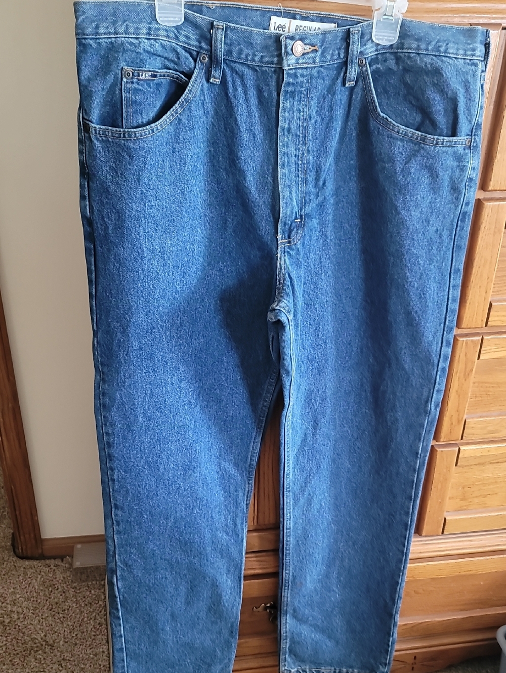Lee Men’s Straight Leg Denim Jeans in Medium Blue